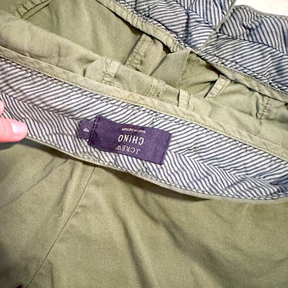 NWOT J. Crew Green Chino Shorts - Size 4 - Picture 3 of 3